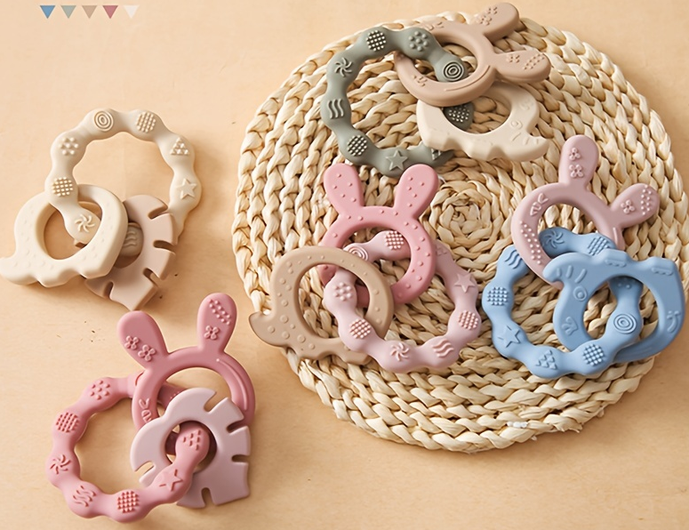 The Ultimate 7-Piece Newborn Essentials & Teething Gift Set